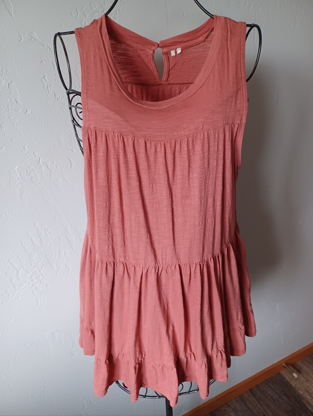 Sleeveless Tiered Peplum Top - Coral Mocha